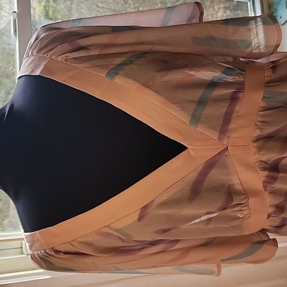 Susan Betro women's plus size 3X blouse 👚 - Picture 3 of 7